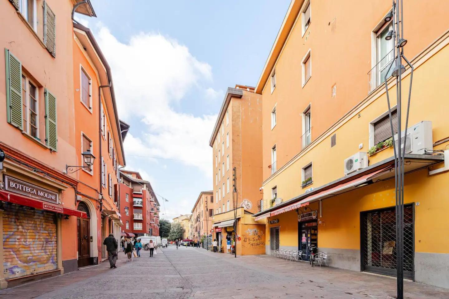 Oasis In The Centre Of Bologna Apartment Exterior photo